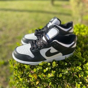 Nike Dunk Low Panda